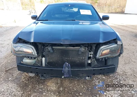 2013 Chrysler 300 Motown from USA, damaged, VIN 2C3CCAAG7DH528954